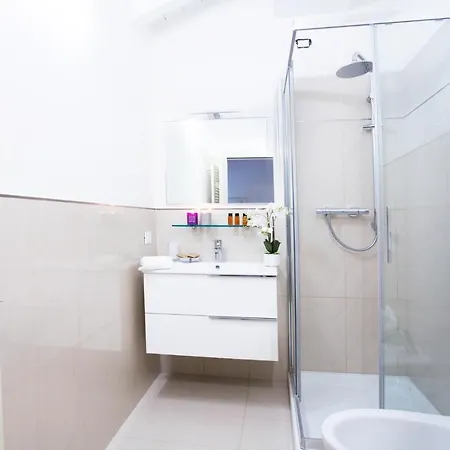 Apartamento Sala Comacina Four *